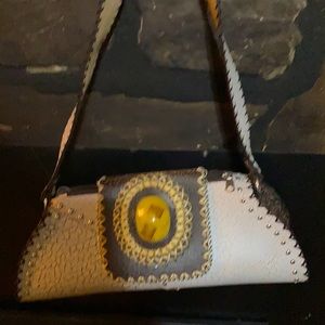 Vintage Western shoulder bag.